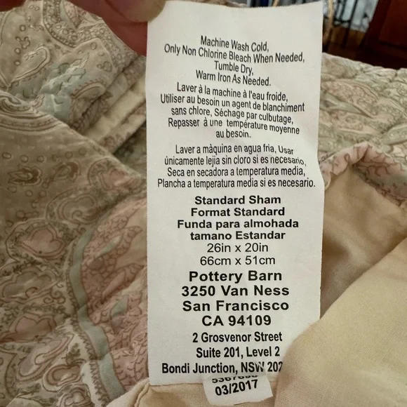 Pottery Barn Aubrey Paisley Full/Queen Quilt With 2 Standard Shams - Picture 7 of 10